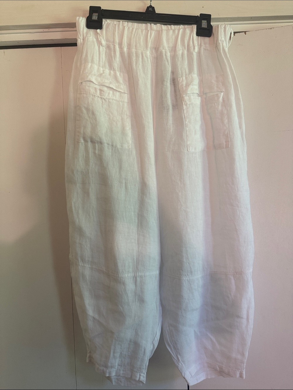 White linen pants super chic great for summer baggy fit slightly cropped BN